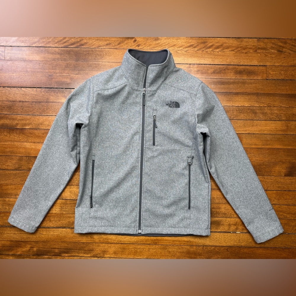 The North Face Grey Heather Apex Barrier Soft Shell Men’s Size Medium